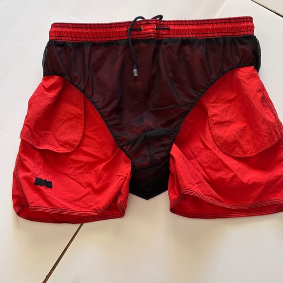 Boss Hugo Boss Men's Red Swim Trunks SZ XL Navy Draw String Front Pockets EUC - Picture 9 of 12